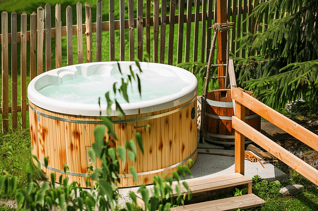 Small simple hot tub